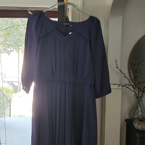 navy blue jessica simpson dress Jessica Simpson Sleeveless Navy Blue Sheath Dress Metal Detail Size 2